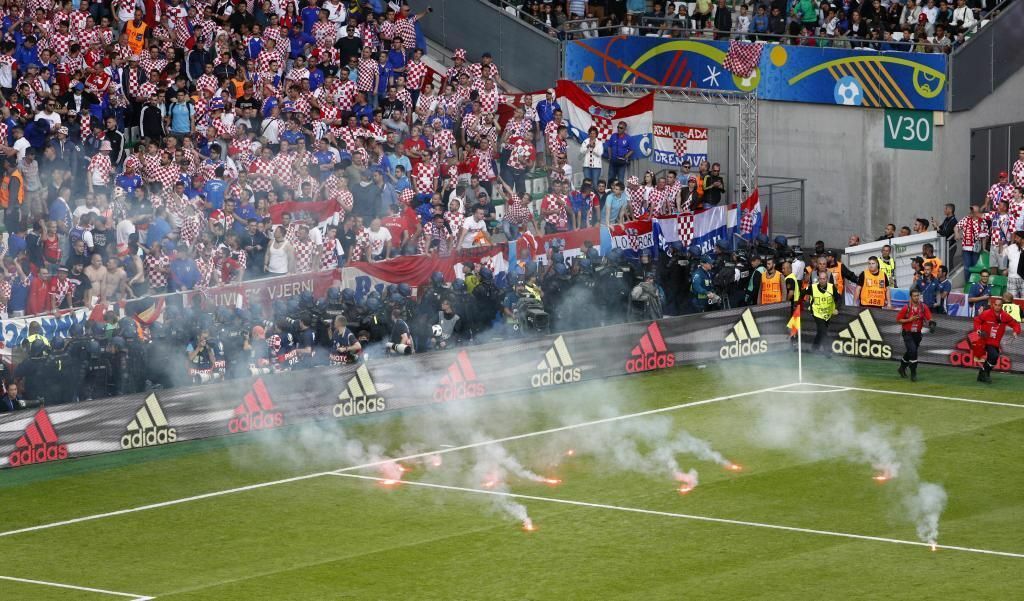 Czech Republic v Croatia - EURO 2016 - Group D