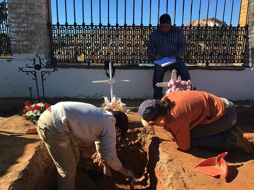 Franquismo: Trabajo arqueológico de localización de la fosas comunes de Nerva, a finales de 2017. Foto: Onda Minera.