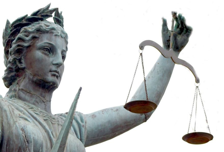 Estatua-clásica.jpg Estatua-clásica.jpg