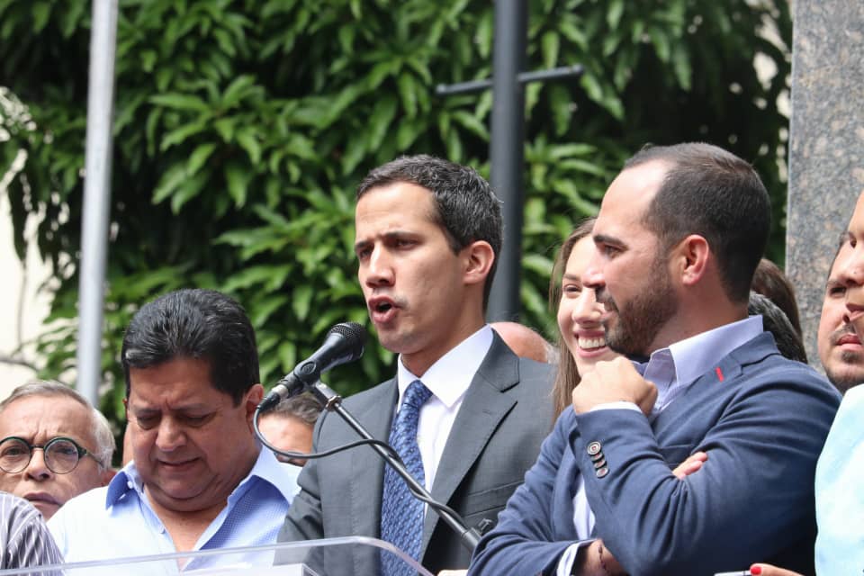 Guaidó Anuncio Dinero