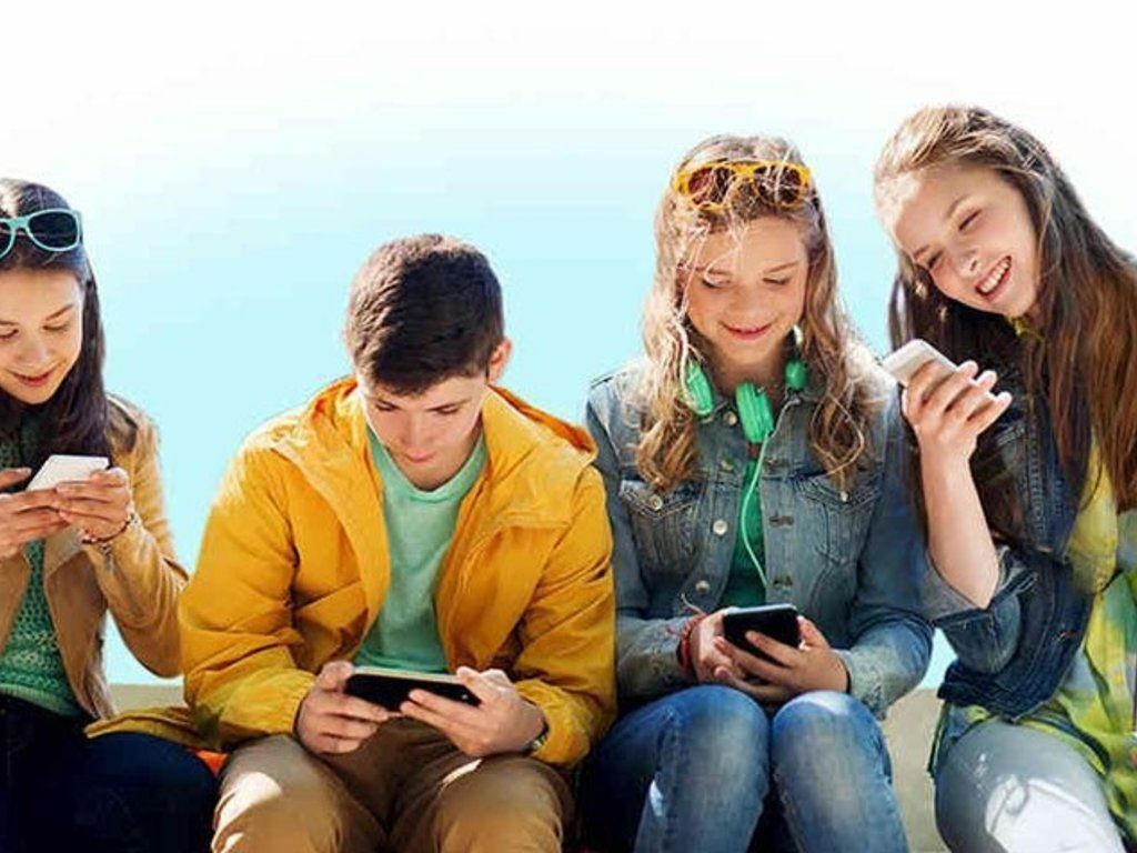 1536009245714Centenials-1