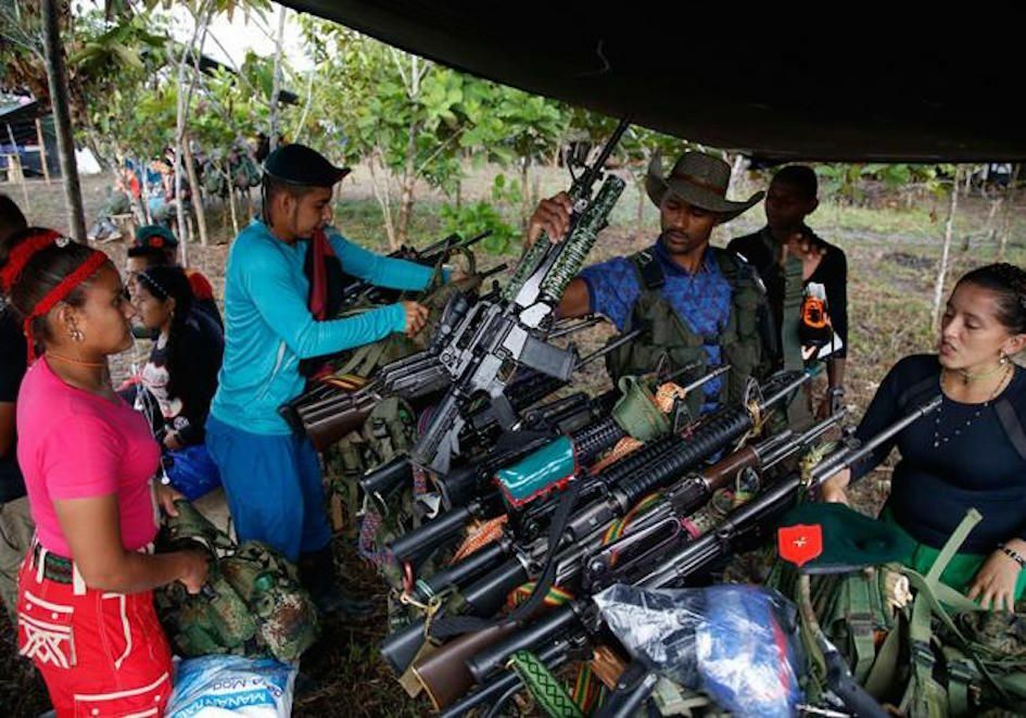 gobierno-de-colombia-y-farc-anuncian-hoy-en-la-habana-el-acuerdo-de-paz.jpeg