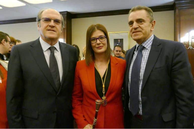 FOTO POSSE, FRANCO Y GABILONDO