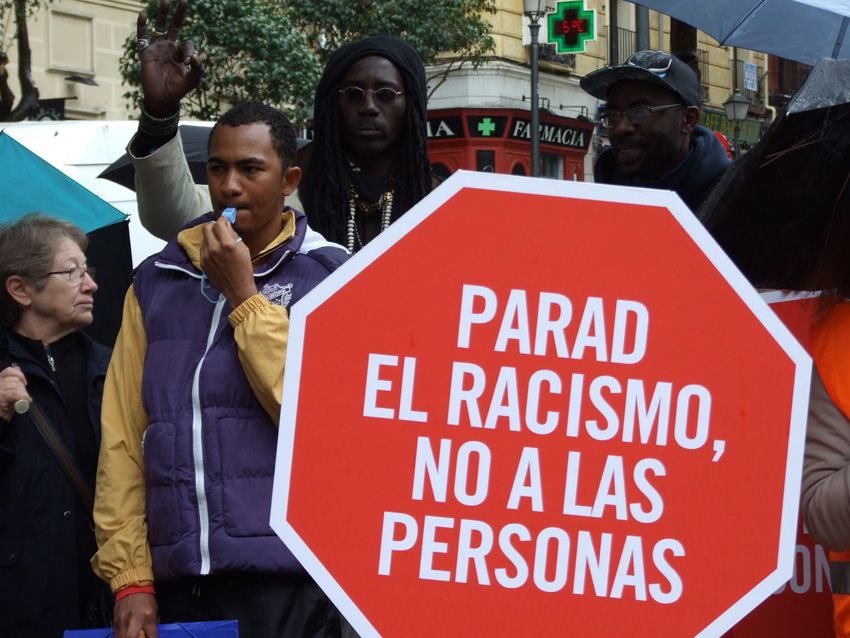 Manifestación contra la violencia racista.