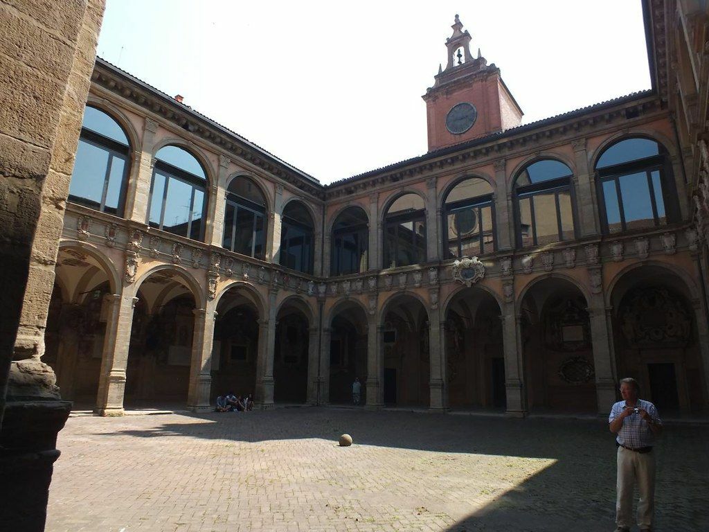 Universidad Bolonia
