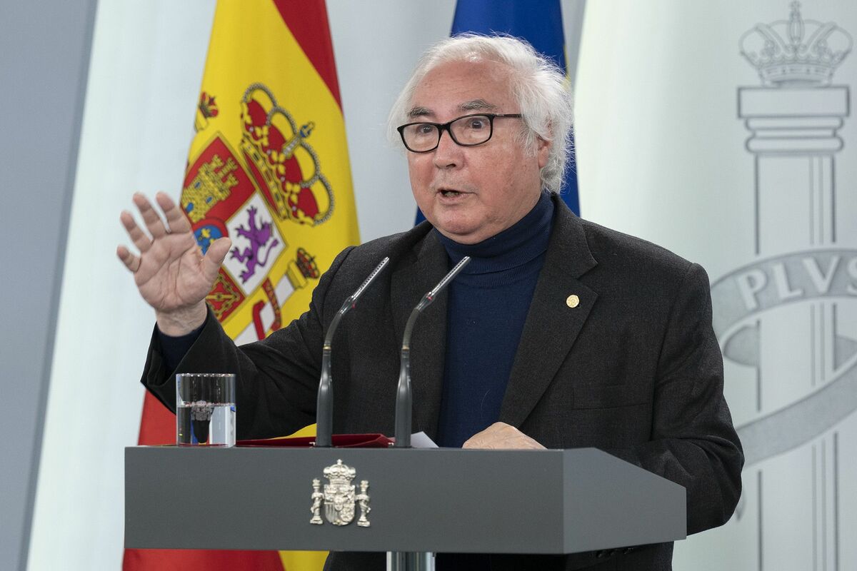 Manuel Castells