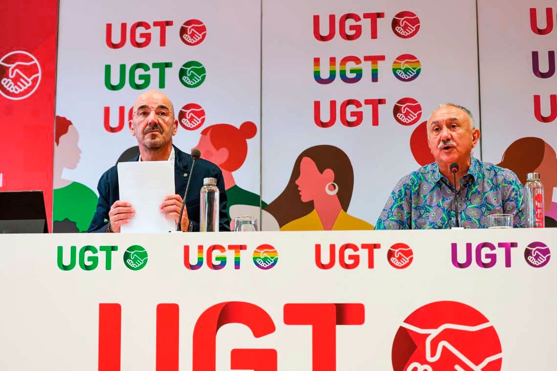 Rueda de prensa, Pepe Álvarez, secretario general del sindicato, y Fernando Luján, vicesecretario general de Política Social presentaron los detalles de esta resolución histórica.