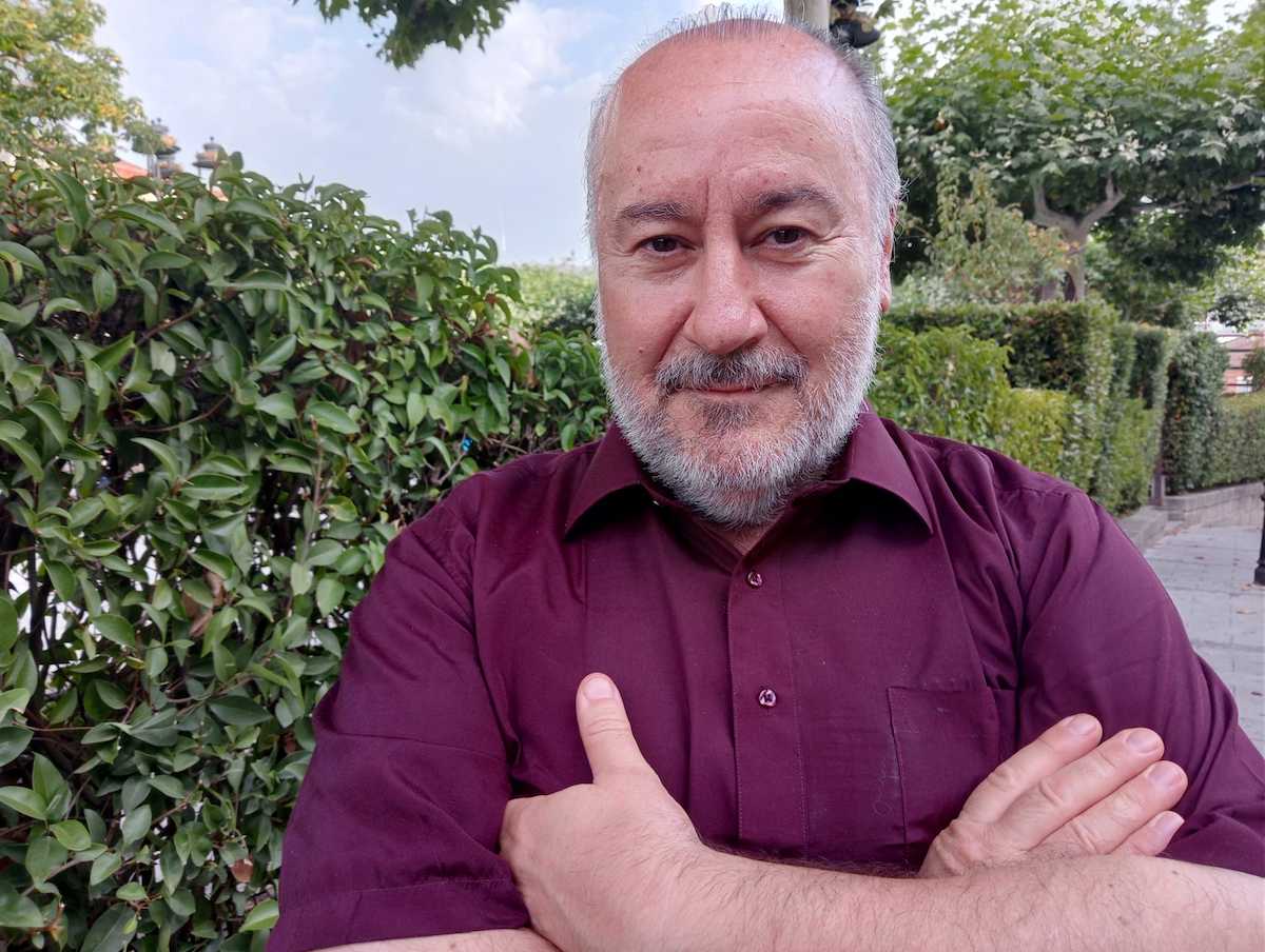 Javier Bleda "Uno lo que piensa..."