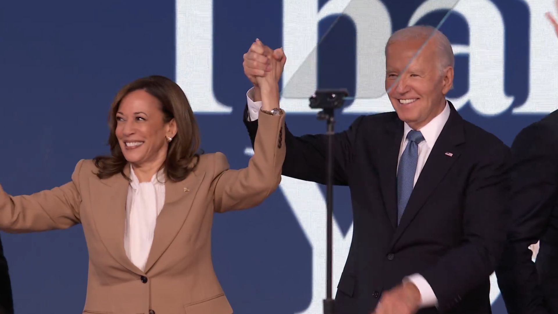 Kamala Harris toma el testigo de Joa Biden en la Convención Democrata en Chicago