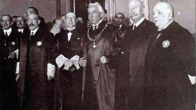 Alcalá Zamora y Lerroux en los actos de conmemoración del centenario del Tribunal Supremo, el 24 de marzo de 1934 (foto Ahora 25 de marzo de 1934)