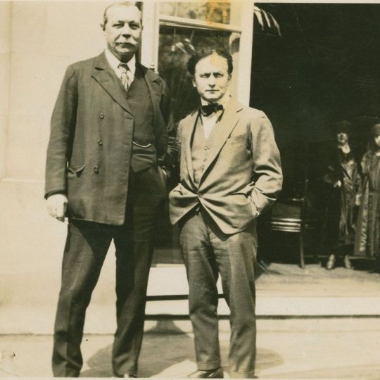 Conan Doyle y Houdini