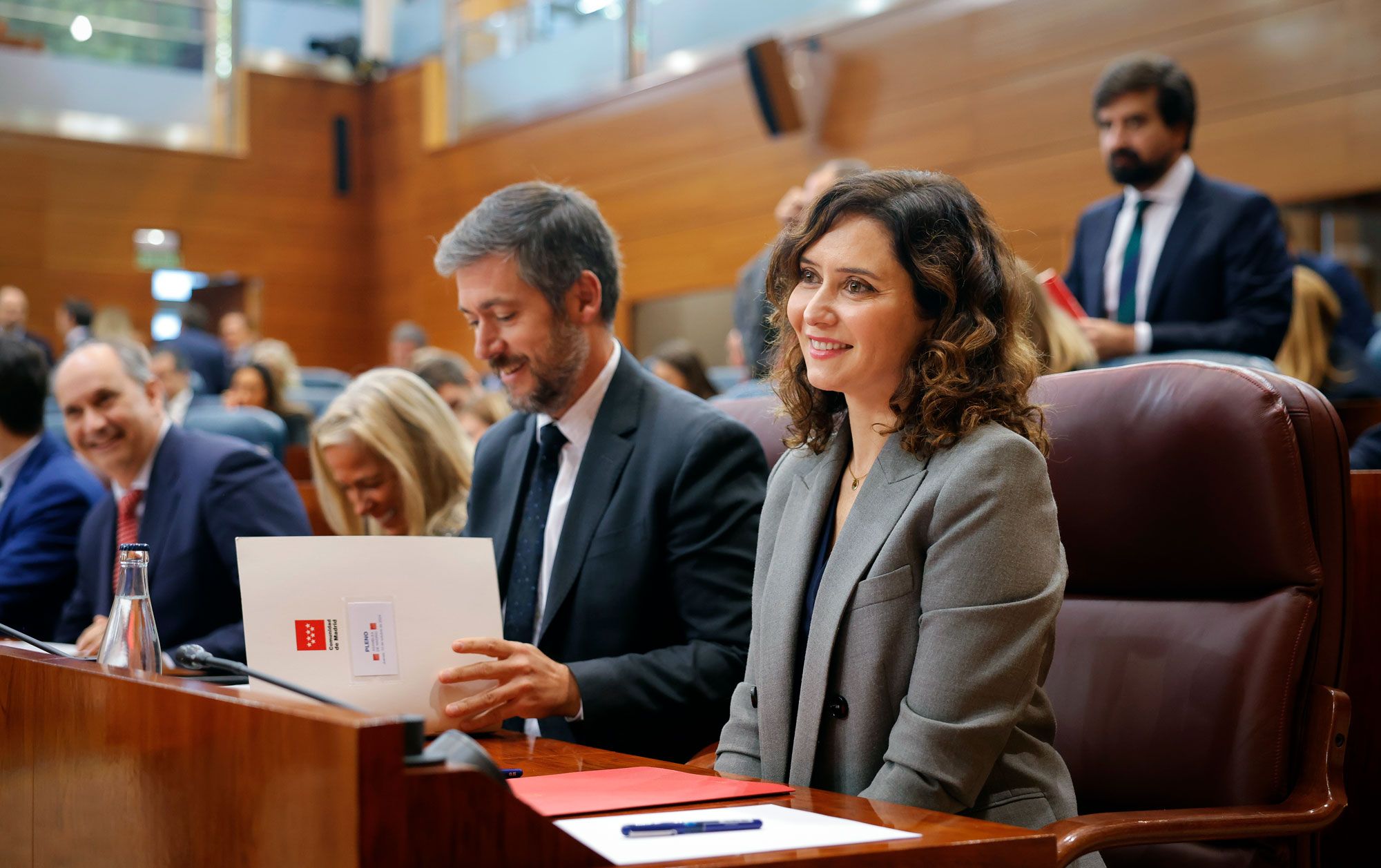 Ayuso desata su furia contra Begoña Gómez para ocultar sus propias mentiras