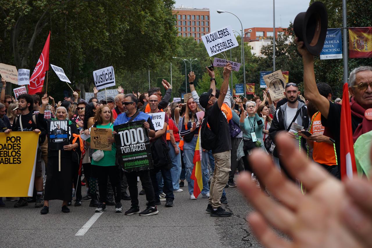 Cabecera manifestación de Madrid por el Derecho de la Vivienda | Foto: Agustín Millán