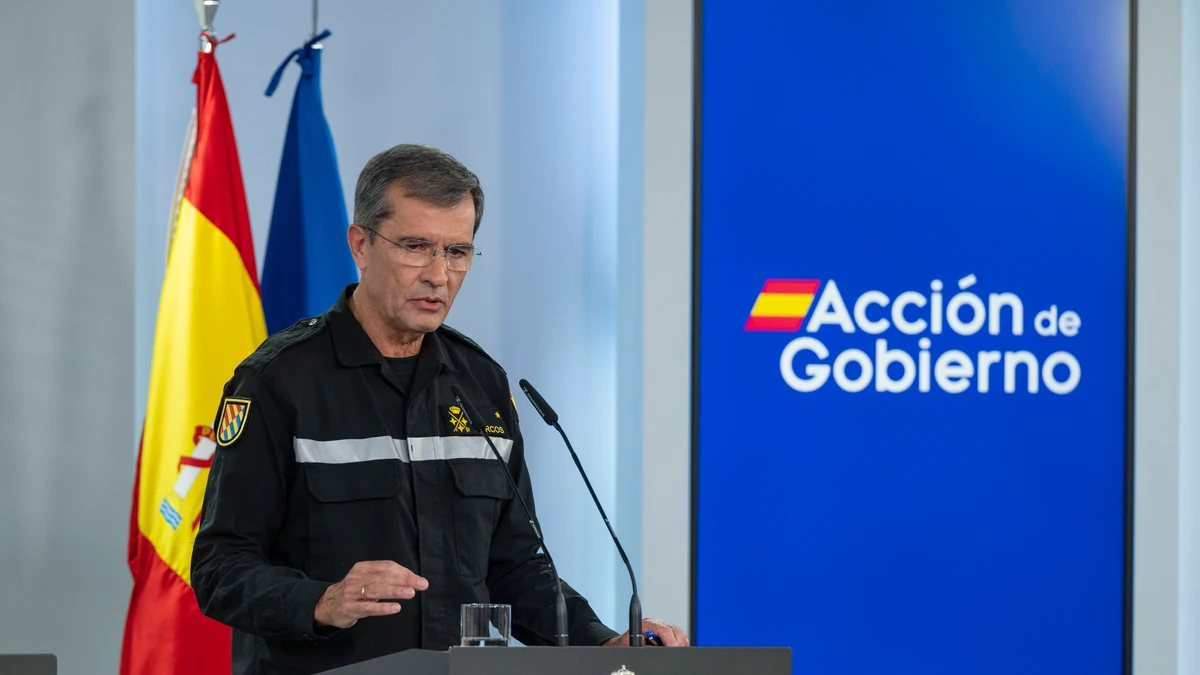 El general jefe de la UME durante la rueda de prensa. Foto: La Sexta