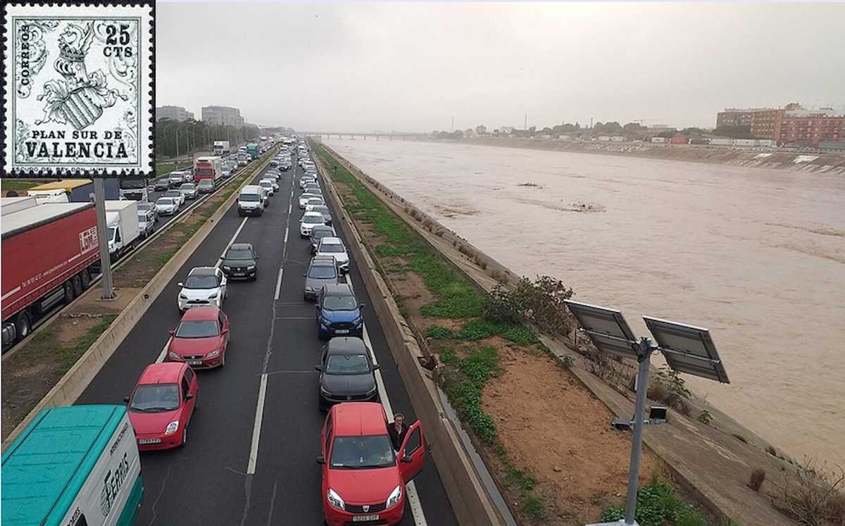 Imagen del nuevo cauce del Turia, que ha salvado Valencia de la dana destructiva.