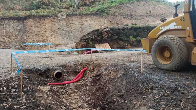 La organización ecologista denunció al Gobierno gallego por la tala de árboles, movimientos de tierras y la apertura no autorizada de un sendero dentro del área de Protección del Patrimonio Humano del Convento de Conxo. | Foto: Ecologistas en Acción