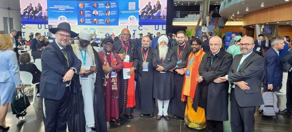 El diálogo interreligioso es clave para la paz, según los líderes religiosos que asisten al 10 Foro Mundial de la Alianza de Civilizaciones de la ONU en Cascais (Portugal), donde se reúnen más de . | Foto: ONU/Eileen Travers 