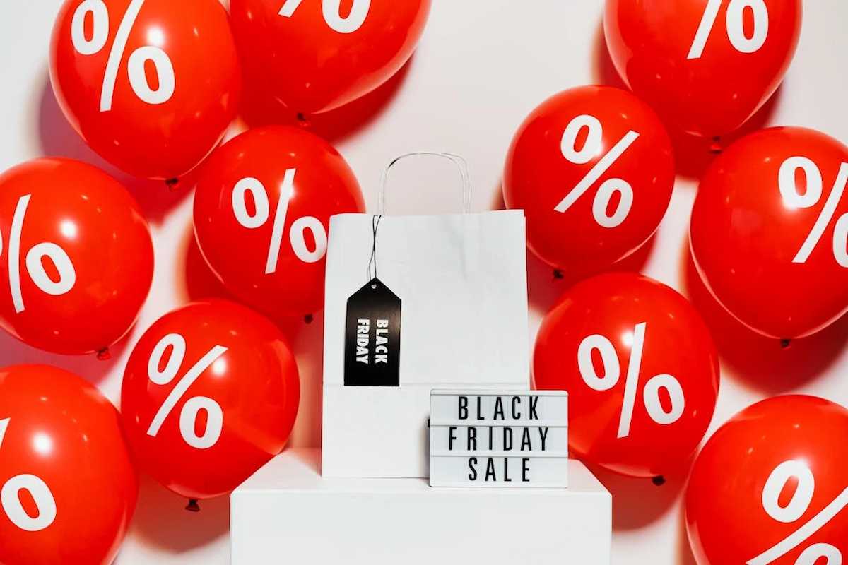 Ante cualquiera de los cinco problemas que puede generar el Black Friday conviene dejar constancia escrita de la reclamación lo antes posible, mediante correo físico dirigido al domicilio social de la empresa. |Foto: Pexels