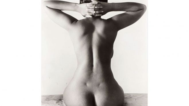 IMOGEN CUNNINGHAM, Desnudo, 1939. Fotografía a las sales de plata. Colección José Luis Soler © 2024 Imogen Cunningham Trust / www.ImogenCunningham.com