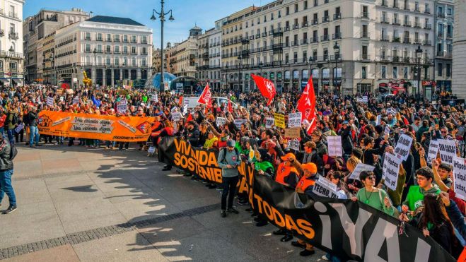 Manifestación por el derecho a una vivienda digna en Madrid, foto Agustín Millán