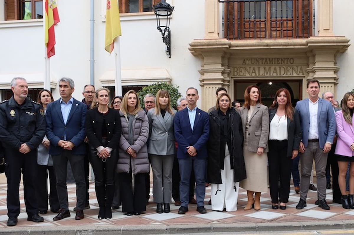 Minuto silencio Benalmádena Misma Jueza