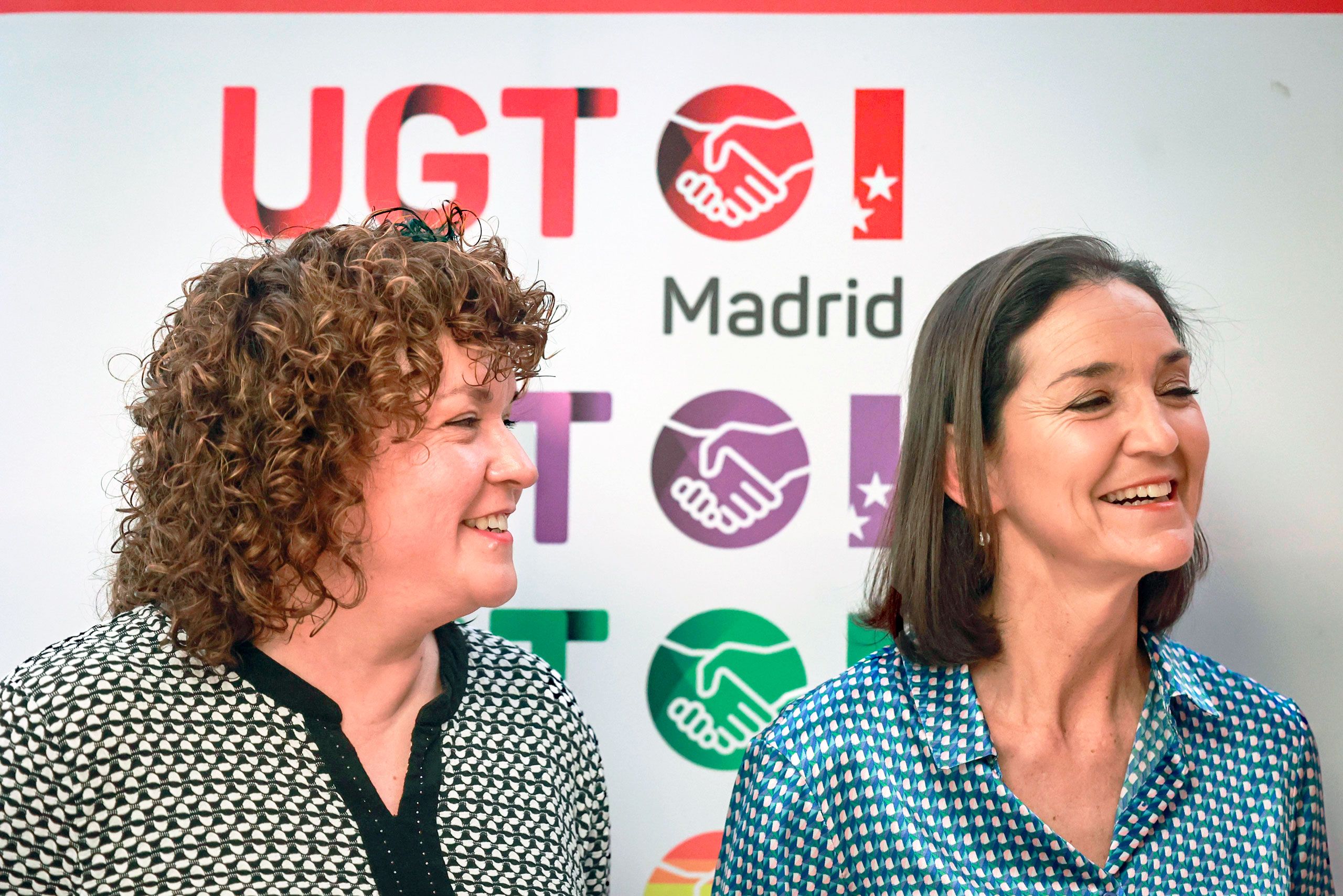 La secretaria general de UGT Madrid, Susana Huertas Moya, y la portavoz del Grupo Socialista en el Ayuntamiento de Madrid, Reyes Maroto