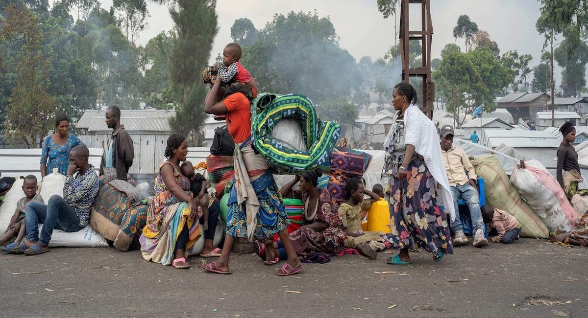 La población sigue huyendo de la guerra en el este de la RD Congo, donde los rebeldes del M23, apoyados por Ruanda, han logrado importantes avances. | Foto: MONUSCO/Aubin Mukoni