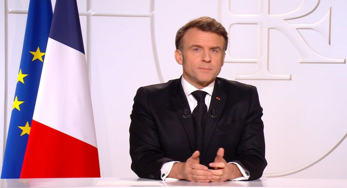 Macron está dispuesto a abrir un "debate estratégico" sobre "disuasión nuclear" extendida a los aliados europeos.