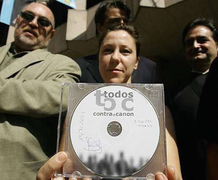 todoscontracanon