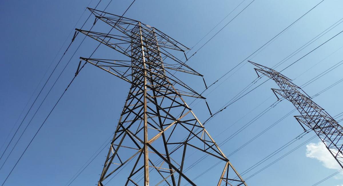 Para Lisboa un exceso de energías renovables pudo ser la causa del apagón, "pero no la única".