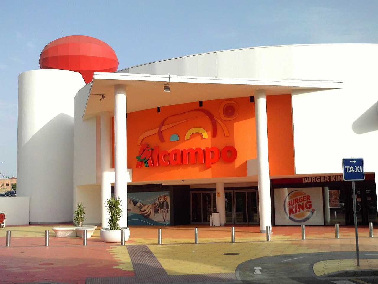 Centro comercial Alcampo Tamarguillo, en Sevilla.
