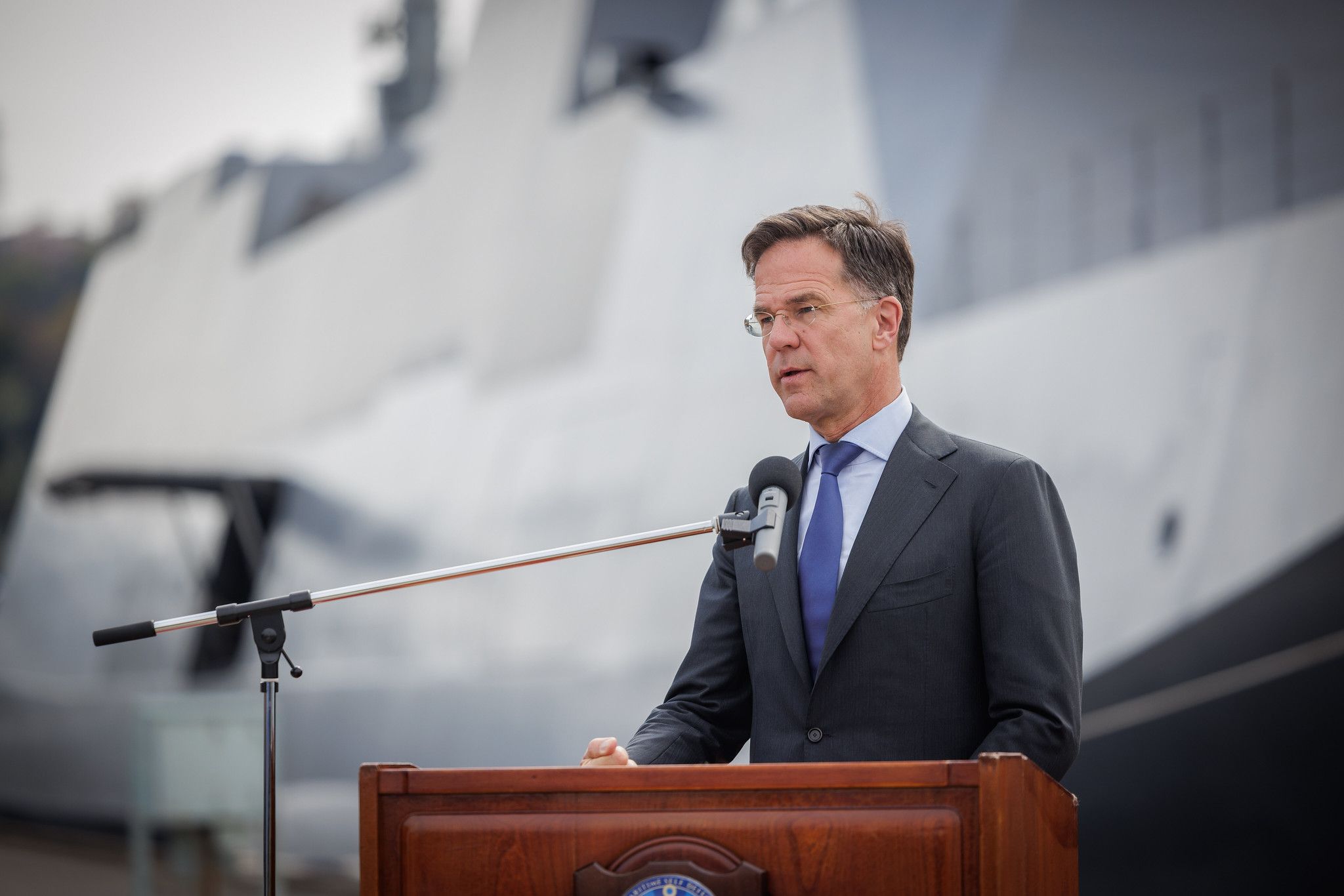 Rutte OTAN gasto militar