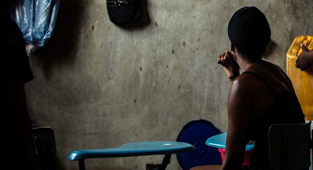 Sólo en 2024, la ONU verificó unos 4.500 casos de violencia sexual relacionada con los conflictos. Las mujeres y sus cuerpos una vez más en el punto de mira. | Foto: OPS/OMS/David Lorens Mentor