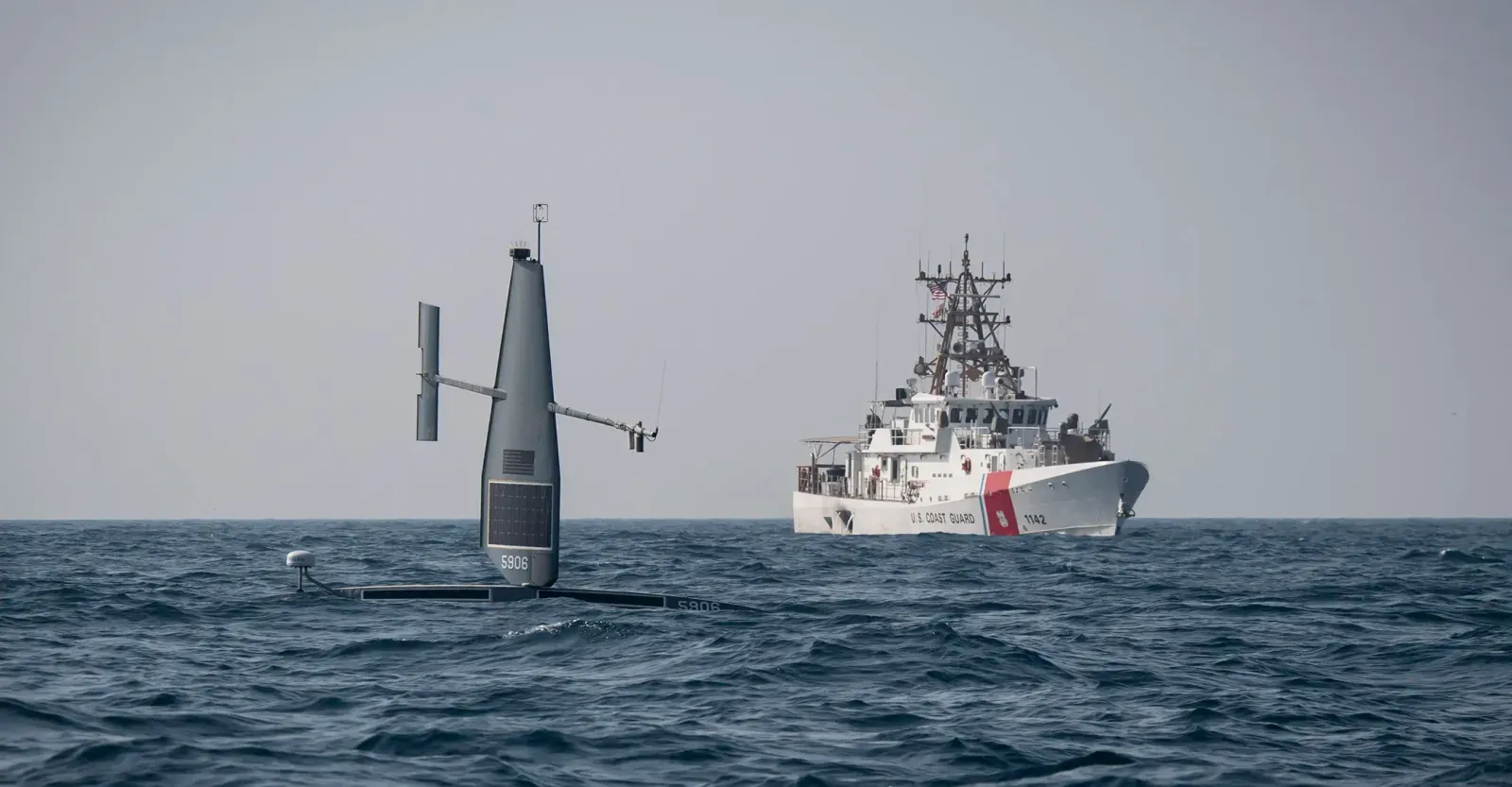 Los "saildrone" son buques no tripulados fabricados en Estados Unidos monitorearán la actividad marítima como parte de una prueba