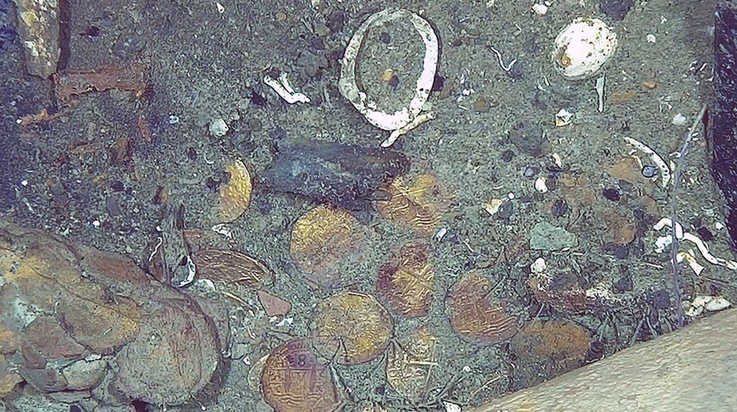 Algunas de las monedas que transportaba el Galeón San José y que siguen hundidas en el fondo del Caribe colombiano Daniela Vargas / Antiquity El análisis de las monedas hundidas confirmaría que el naufragio descubierto en 2015 en el Caribe colombiano es el del Galeón español San José