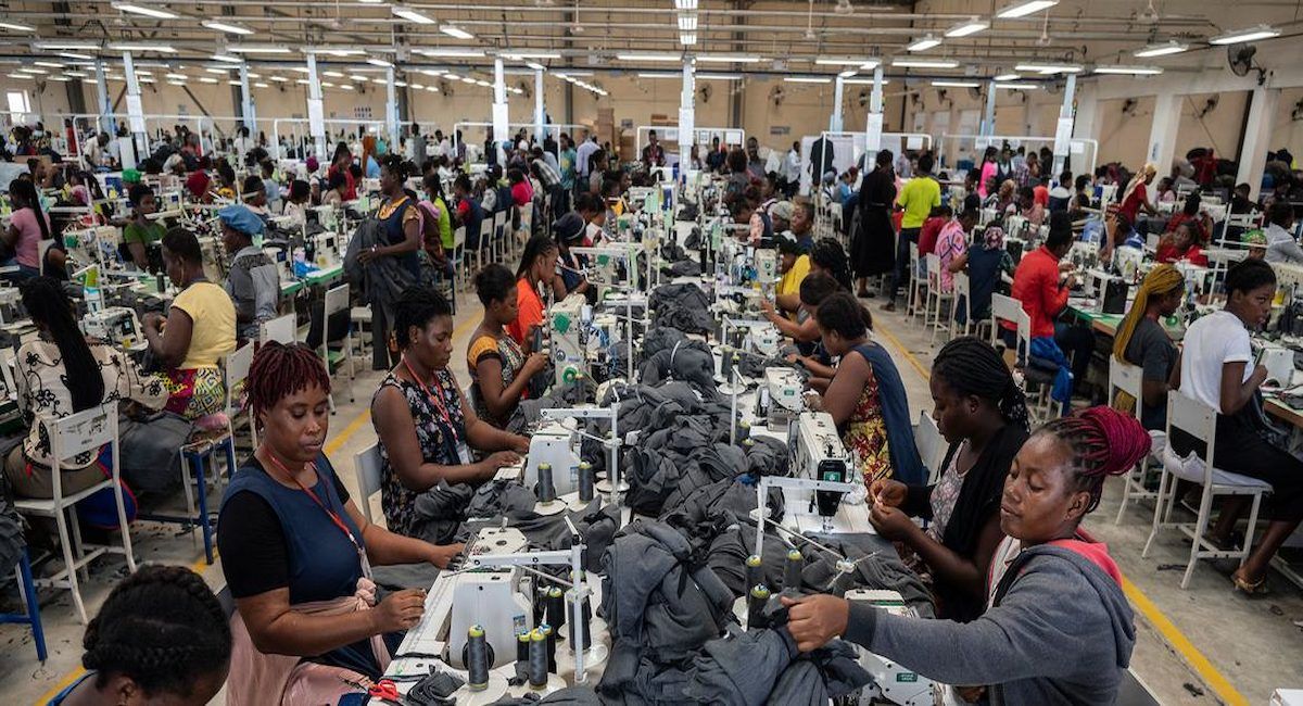Los países que afrontan los aranceles recíprocos más elevados son también los menos desarrollados, como Lesotho, Laos, Madagascar y Myanmar, que enfrentan impuestos de entre el 40% y el 50%. | Foto: FMI/Andrew Caballero-Reynolds