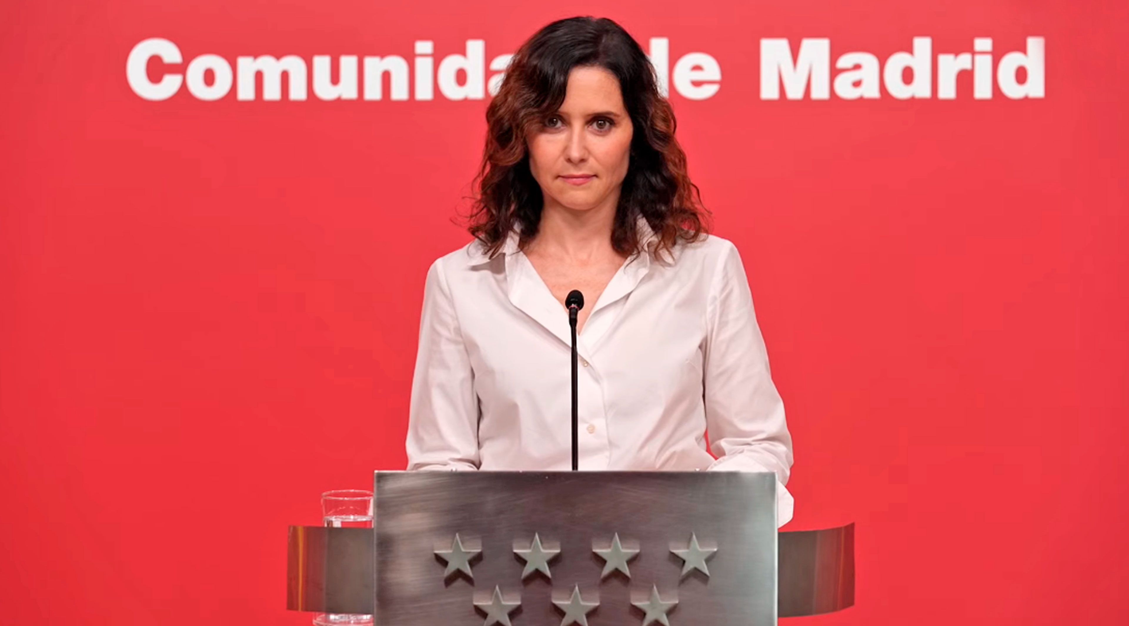 Ayuso lanza un discurso apocalíptico por el acuerdo con Cataluña, sin pruebas
