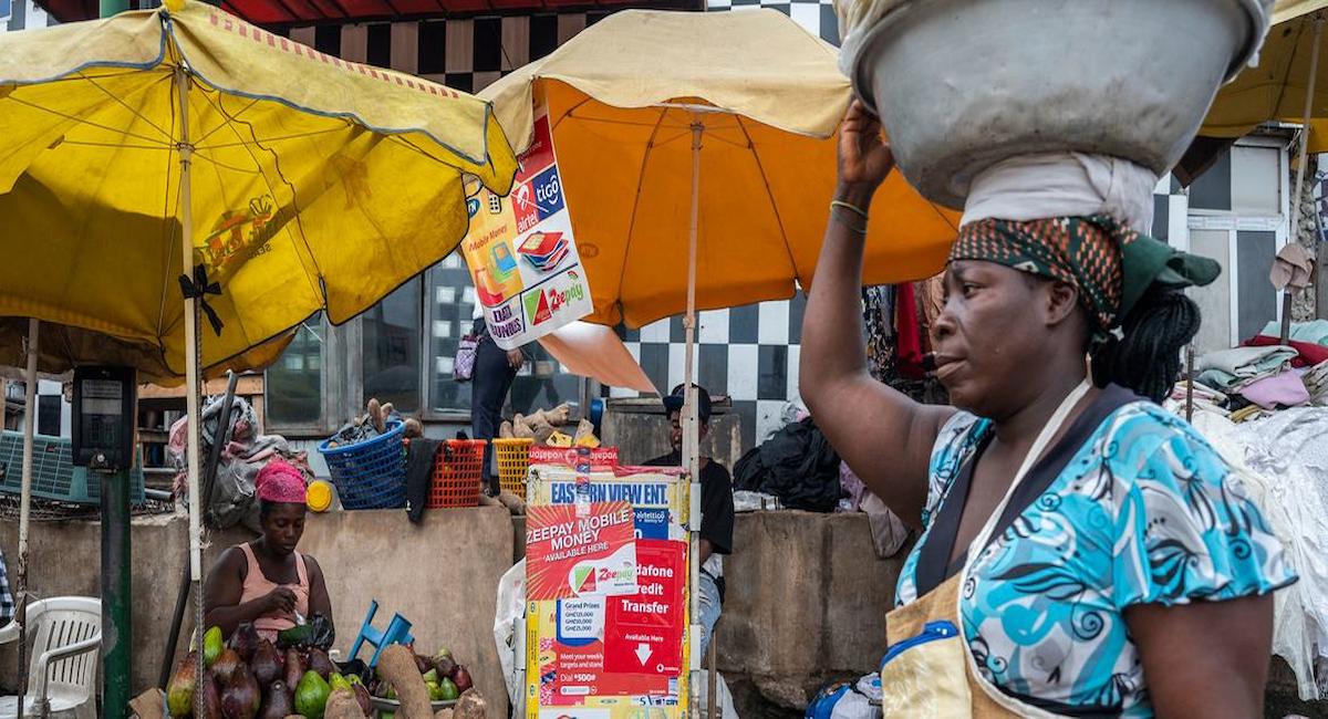 Las desigualdades persisten en todo el mundo, incluso en Ghana, lo que frena el desarrollo sostenible. | Foto: FMI/Andrew Caballero-Reynolds