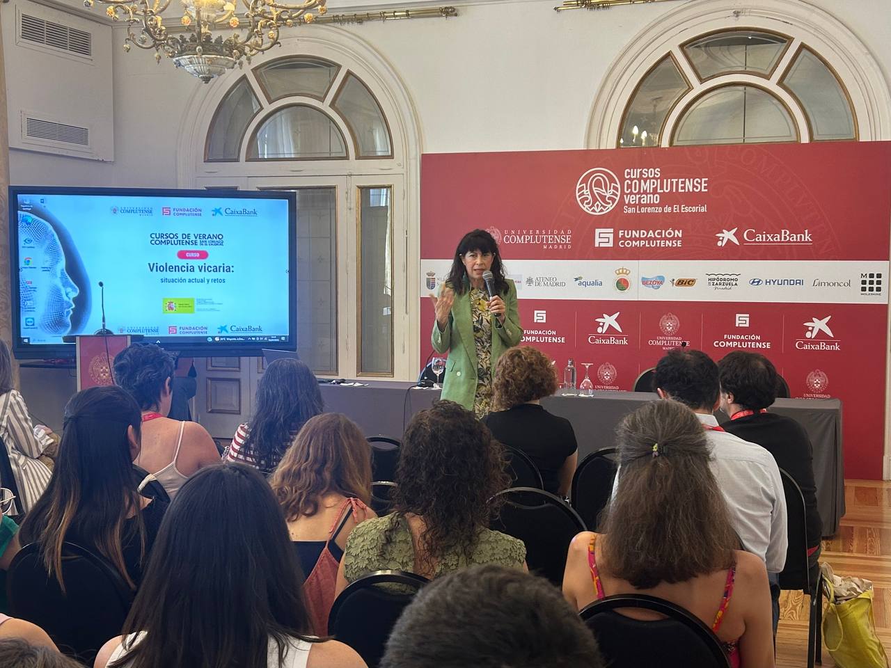 Blindar a las víctimas antes del horror: el Gobierno prepara una ley contra la violencia vicaria más ambiciosa