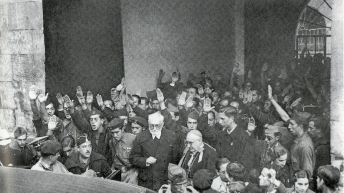 Unamuno abandona Paraninfo Universidad de Salamanca