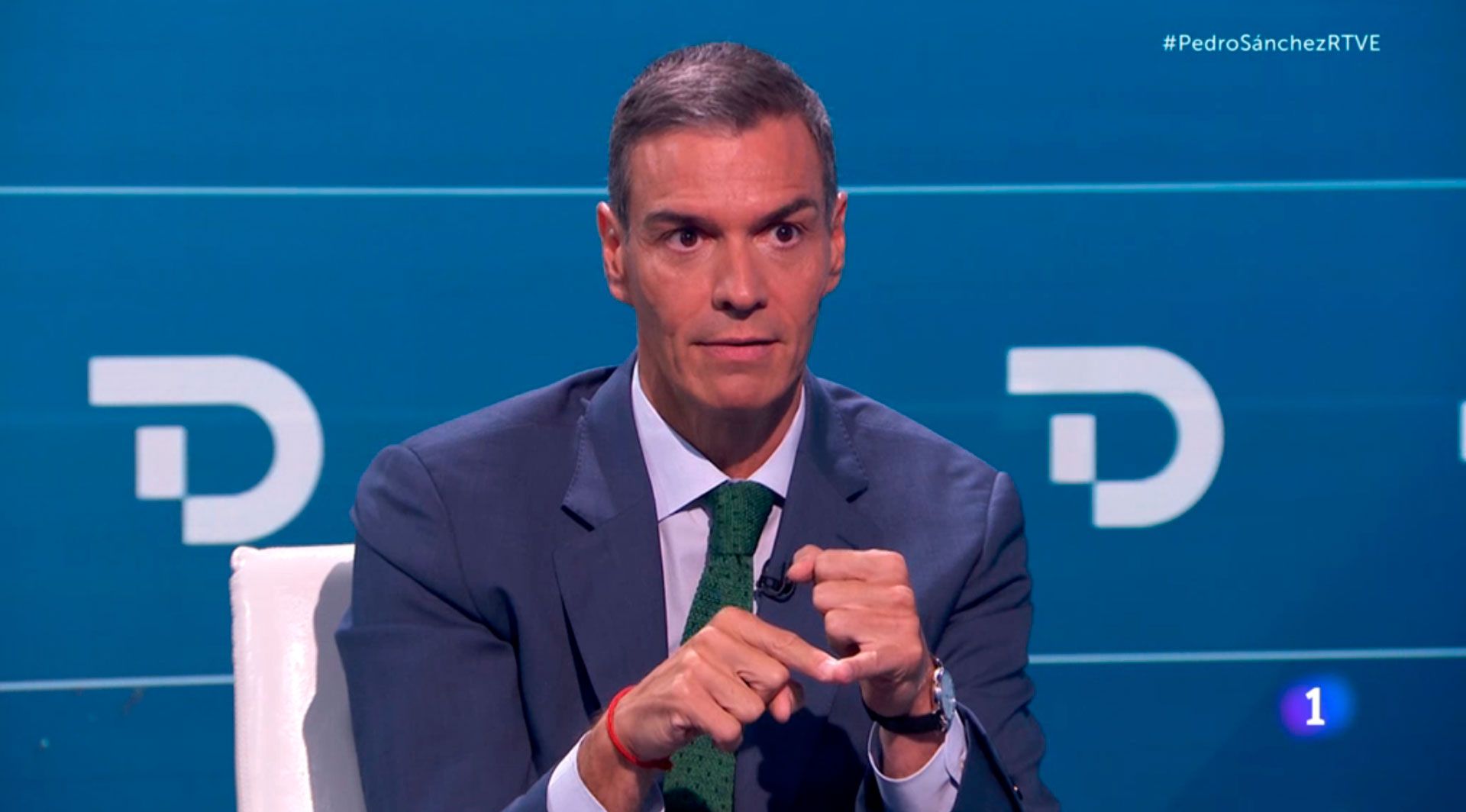El presidente del Gobierno, Pedro Sánchez, este lunes en TVE.