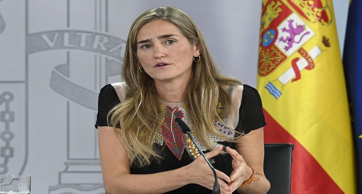 La ministra para la Transición Ecológica y el Reto Demográfico, Sara Aagesen, durante la rueda de prensa tras el Consejo de Ministros. | Pool Moncloa/José Manuel Álvarez