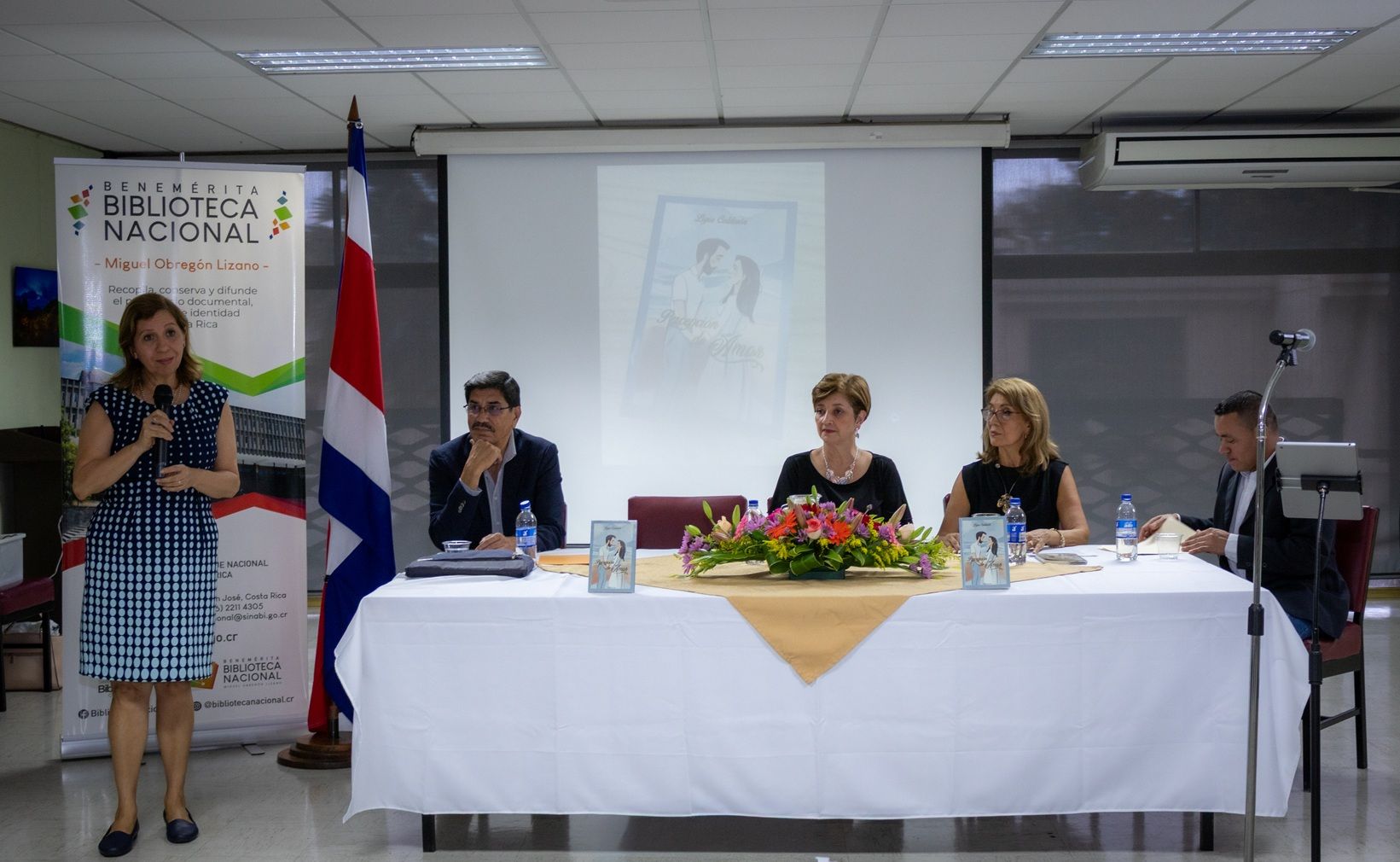 Presentación del libro Percepción de Amor de Ligia Calderón