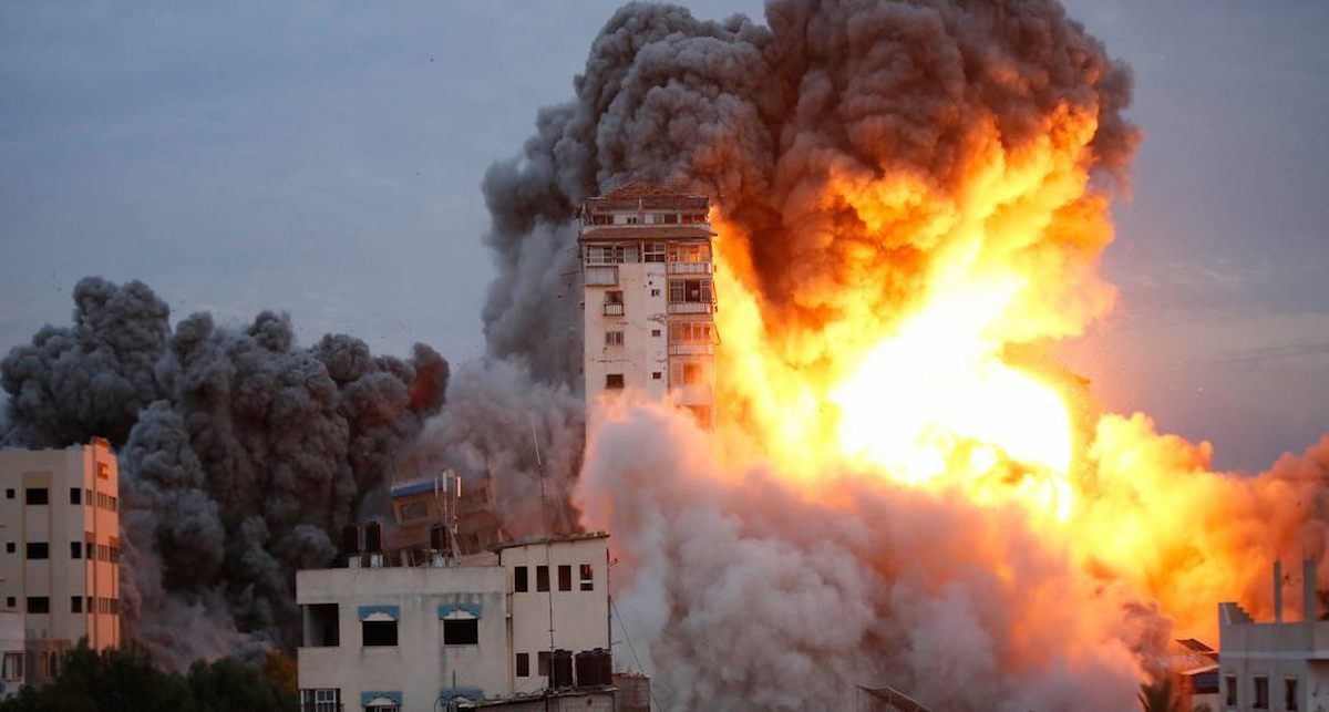 Los bombardeos israelíes causan gran devastación en la Franja de Gaza ante la impotencia del mundo. | Foto: UNRWA/Ashraf Amra