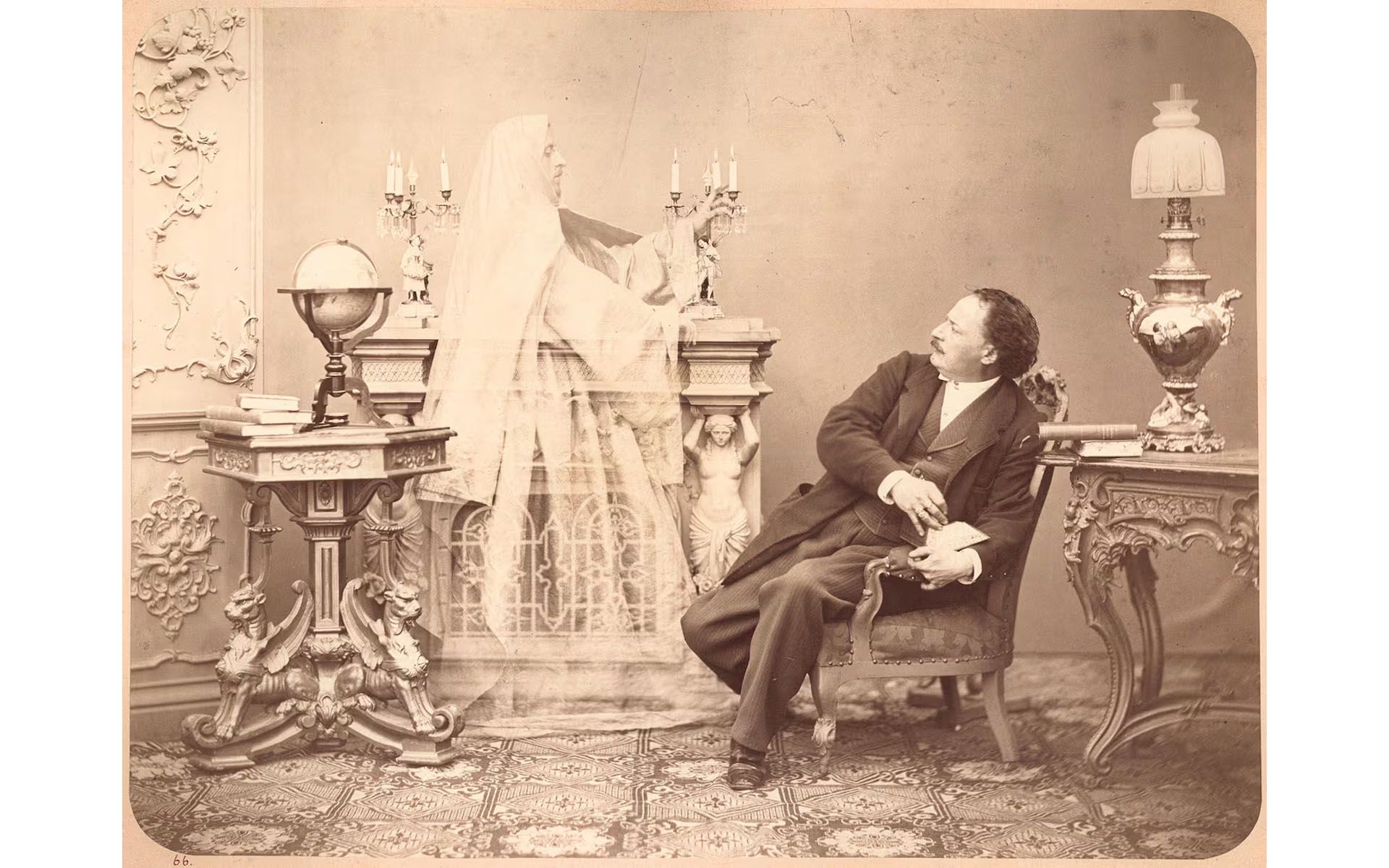 Exposición. 'Aparición de un espíritu', obra de Adolf Ost sobre 1864, una de las piezas de la exposición. Albertina de Viena