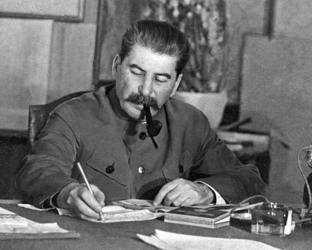 Iósif-Stalin-en-el-poder