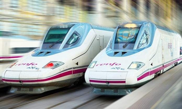 En esta reorganización de servicios de Renfe se encuentran las dos nuevas conexiones directas AVE diarias que enlazarán Alicante con Ourense y León