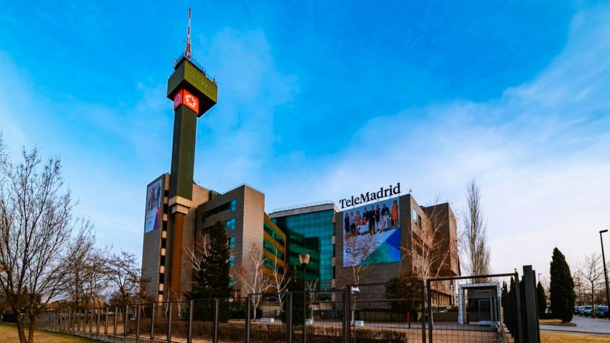 Sede-de-Radio-Televisión-Madrid,-en-la-Ciudad-de-la-Imagen,-Pozuelo-de-Alarcón