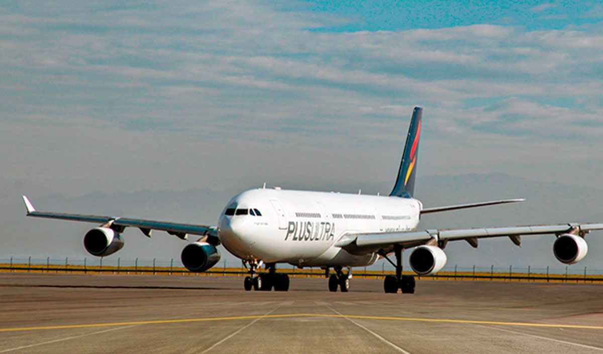 Avión de la aerolínea Plus Ultra