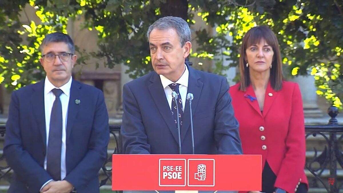 Zapatero-y-Patxi-López-conmemoran-hoy-ante-el-árbol-de-Gernika-los-10-años-sin-ETA